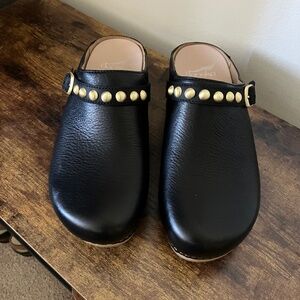 Dansko Britton Black Tumbled